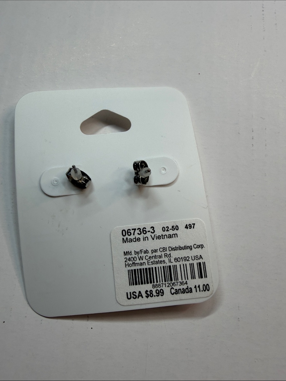 Crystal studs - Picture 3 of 3
